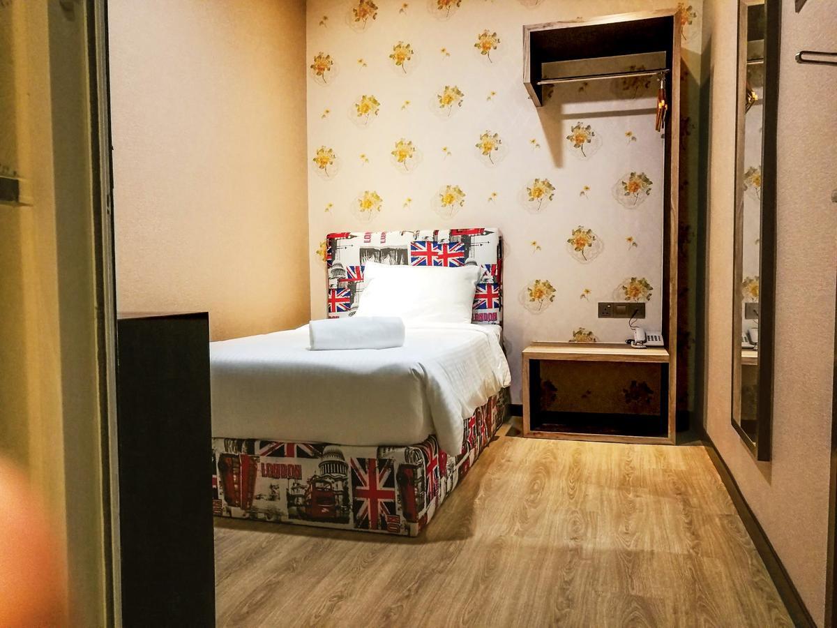 7 Heaven Boutique Hotel Pasir Gudang Ngoại thất bức ảnh