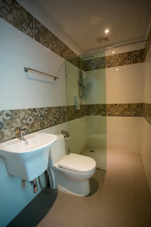 7 Heaven Boutique Hotel Pasir Gudang Ngoại thất bức ảnh